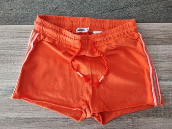 Short orange