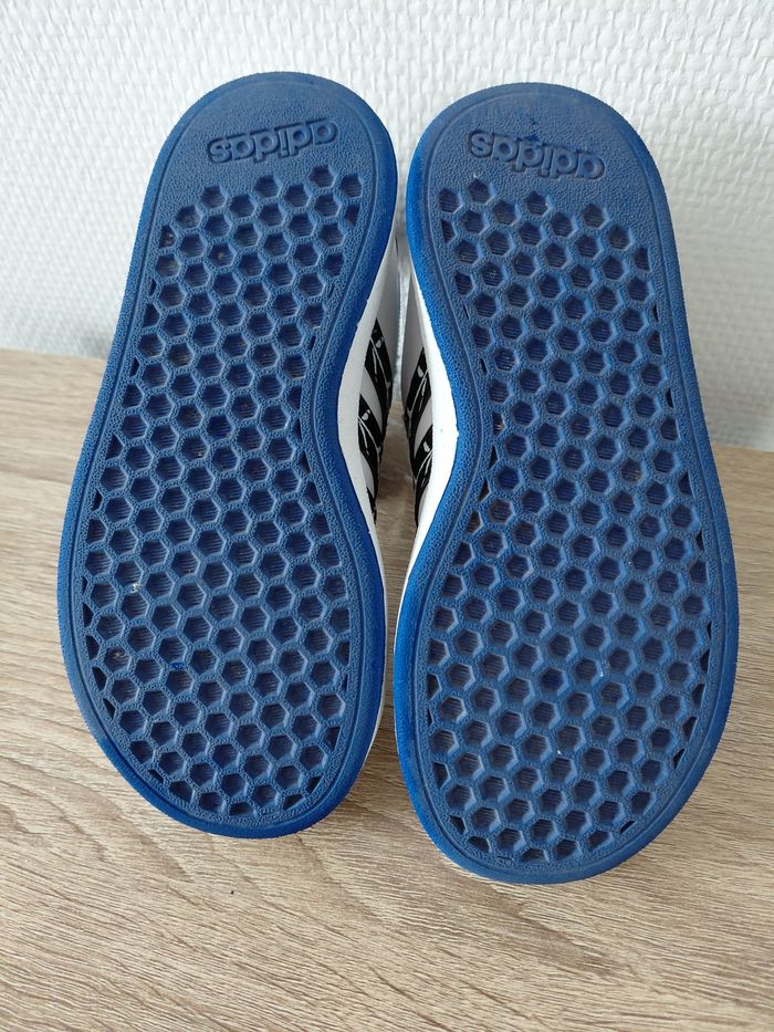 Baskets Adidas Marvel 28 - photo numéro 6