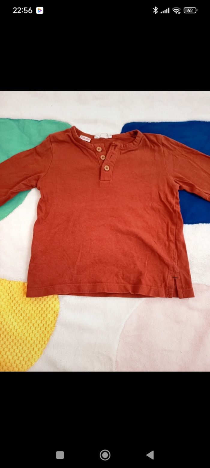 Lot T-shirts manches longues taille 12 mois - photo numéro 4