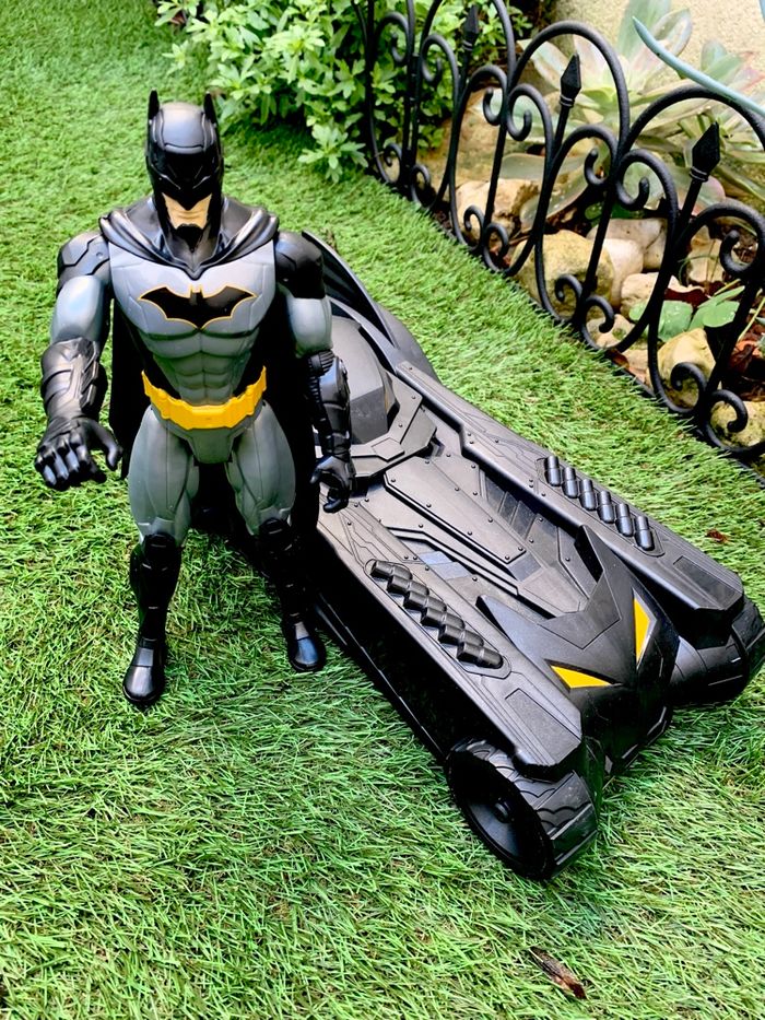 Pack Batmobile + figurine Batman articulée 30 cm - DC Comics - photo numéro 7
