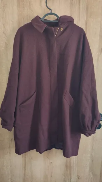 Manteau bordeau T2 ''Des petits hauts''