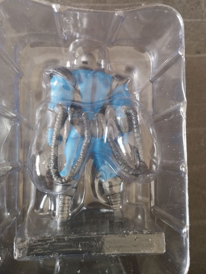 Figurine Marvel apocalypse hors série en plomb - photo numéro 3