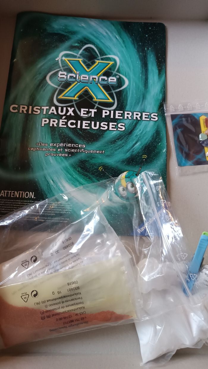 Cristaux et pierres précieuses - photo numéro 2