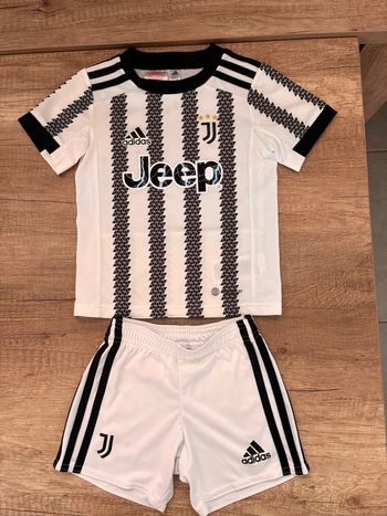 Ensemble Juventus Adidas 2/3 ans