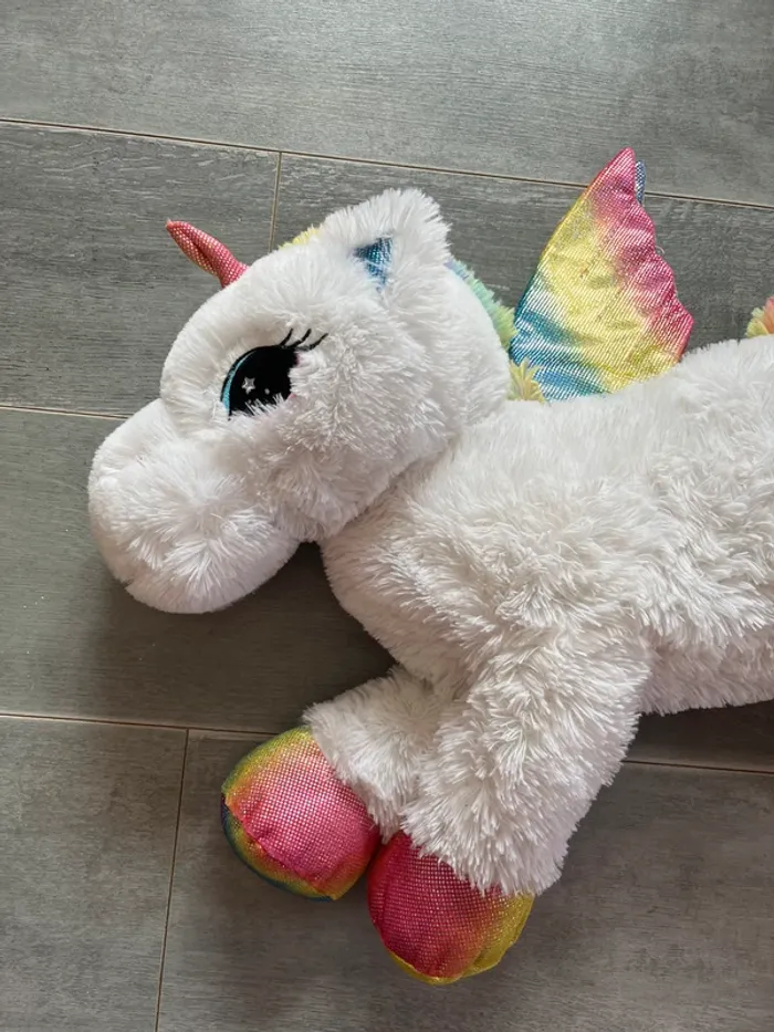 Peluche licorne arc en ciel - photo numéro 3