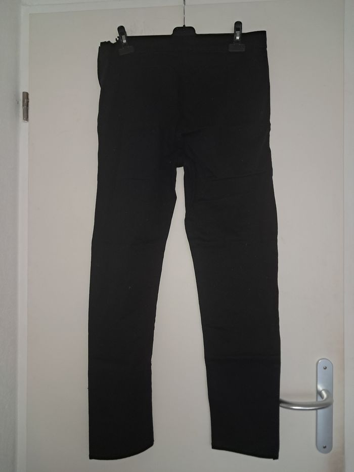 Pantalon noir - photo numéro 3