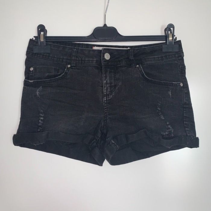 Short Noir