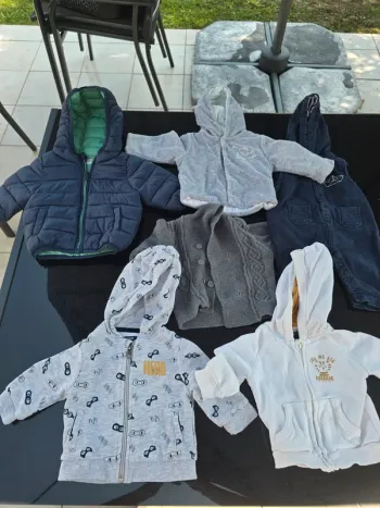 Lot 6 vestes 3 mois garçon