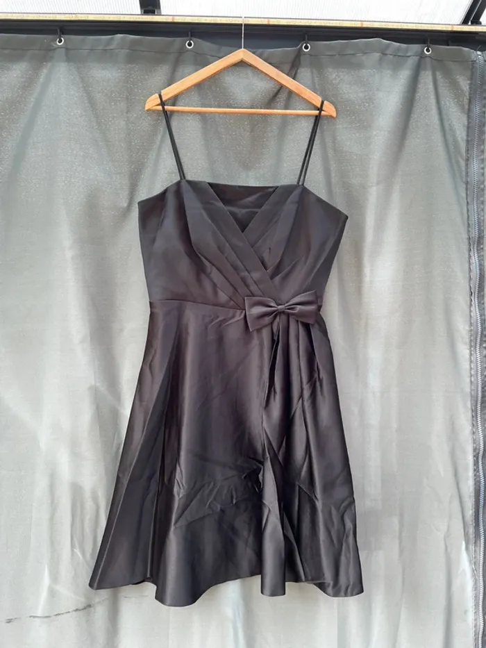 Robe noir