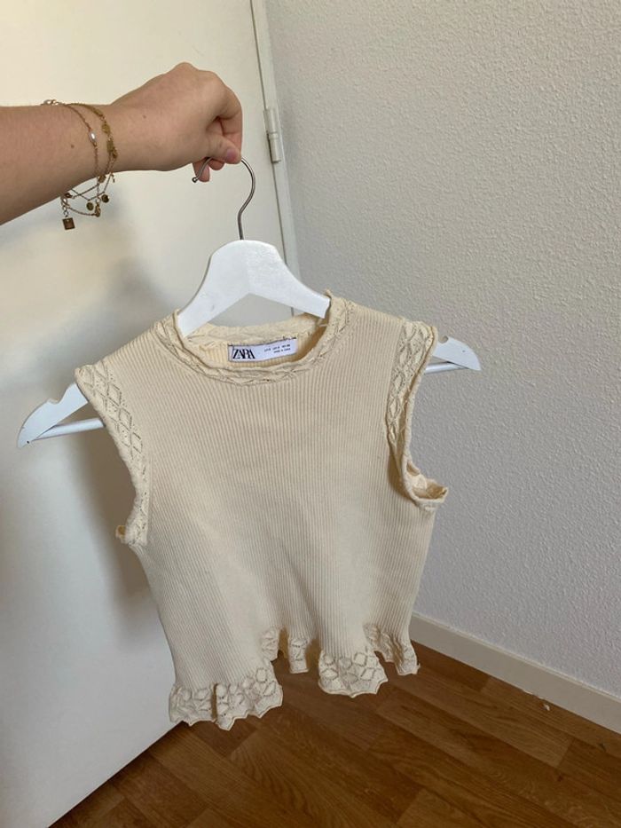 Haut Zara broderies - photo numéro 2