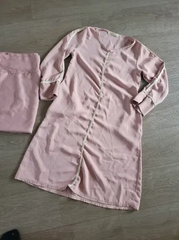 Djellaba et voile assorti 6 ans
