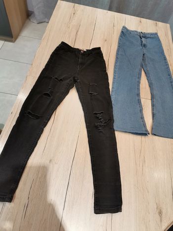 2 jeans Jennyfer taille US 22 ou FR 32