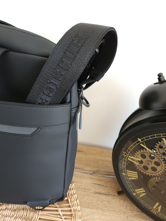 Saccoche pour ordinateur portable Tommy Hilfiger - photo numéro 6
