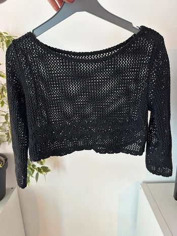 Crop top manches 3/4 noir crochet