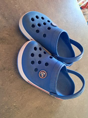 paire de sabots " crocs" pointure 30/31 BEPPI