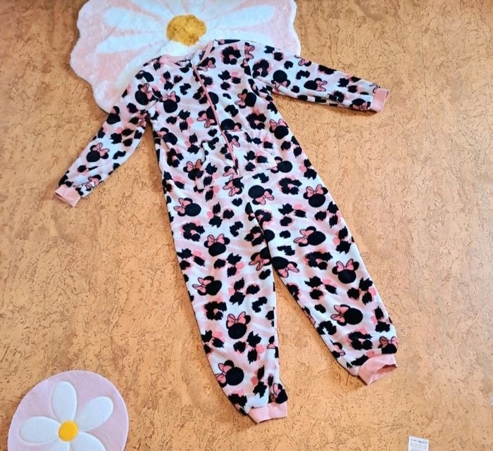 🩷 Pilou Pilou Disney Minnie taille L/XL 🩷