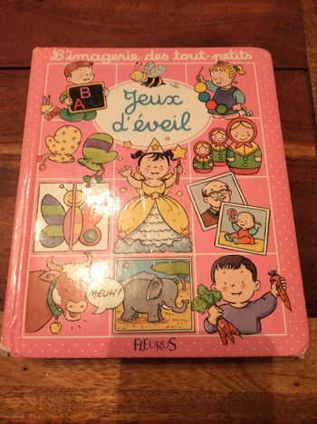 Livre cartonné l'imagerie des tout petits jeux d'éveil Fleurus