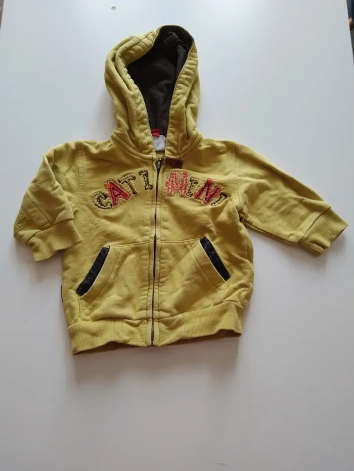 sweat zippé à capuche catimini garcon 12 mois