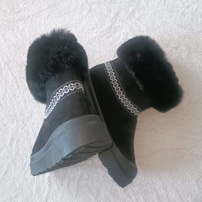 Bottes neuves en 38 - photo numéro 3