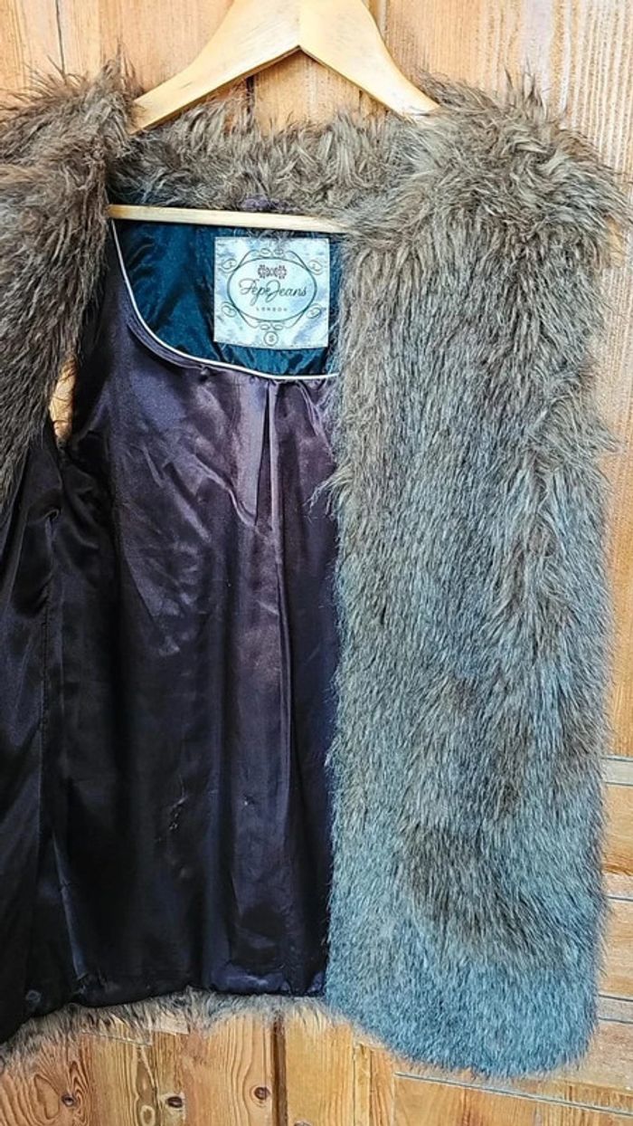 Destockage hiver Veste fake fur pepe jeans chaude sans manches - photo numéro 5