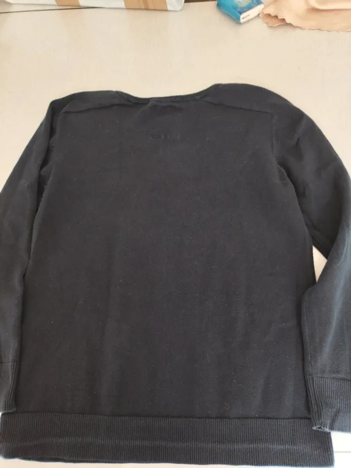 💙 Pull col en V Zara - Bleu marine - 11/12 ans - Bon état - photo numéro 9