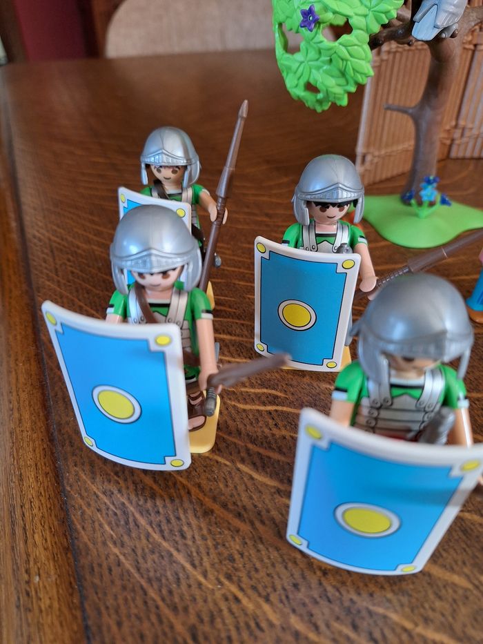 Playmobil  Asterix le banquet gaulois + Panoramix + Romains - photo numéro 7