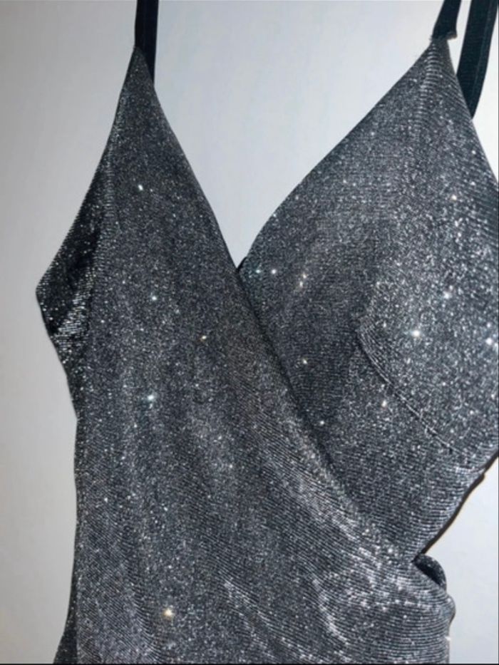 Robe pailletée - photo numéro 2
