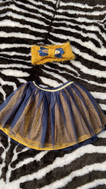 Jupe 3 pommes neuve et bandeau catimini TU