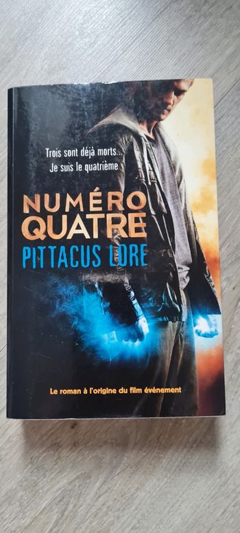 Numéro quatre, Pittacus Lore