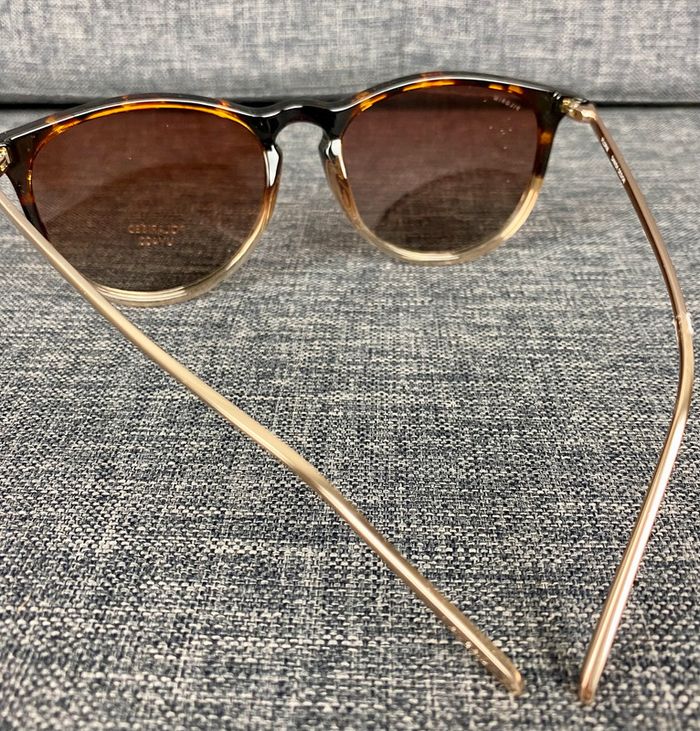 Lunettes de soleil Protection UV400, marron foncé Comme NЕUF (prix Amazo: 61 eur) - photo numéro 3