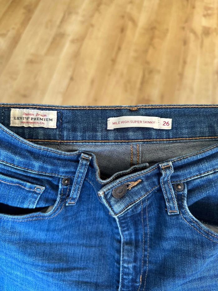 Jeans Levis - photo numéro 2