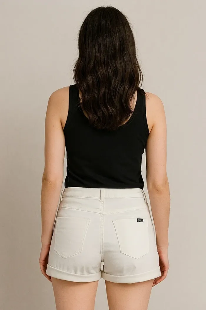 Short blanc femme ONLY taille 26 (= taille 36) - style casual été - photo numéro 2