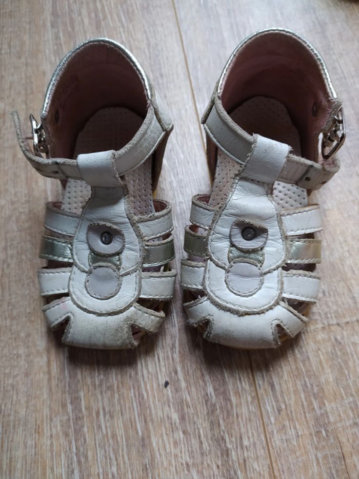 chaussures 19