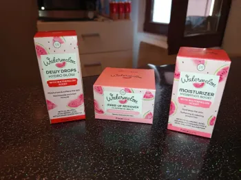 Lots de 3 soins visage watermelon neuf