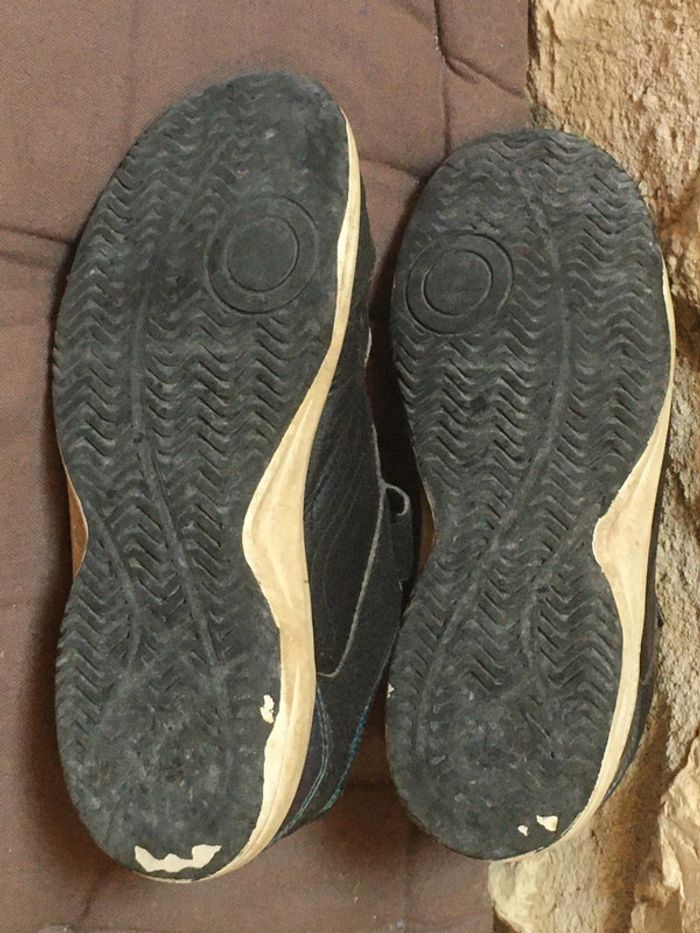 Baskets taille 35 - photo numéro 3