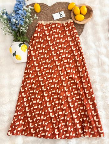 Jupe longue orange à motifs Zara taille L