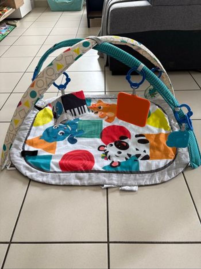Tapis d’éveil bébé
