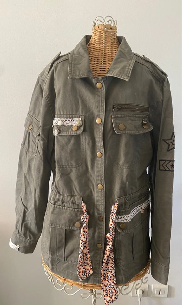 Veste style militaire kaki upcyclé taille 38 cache cache - photo numéro 9