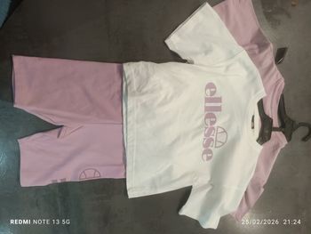 Ensemble ellesse 