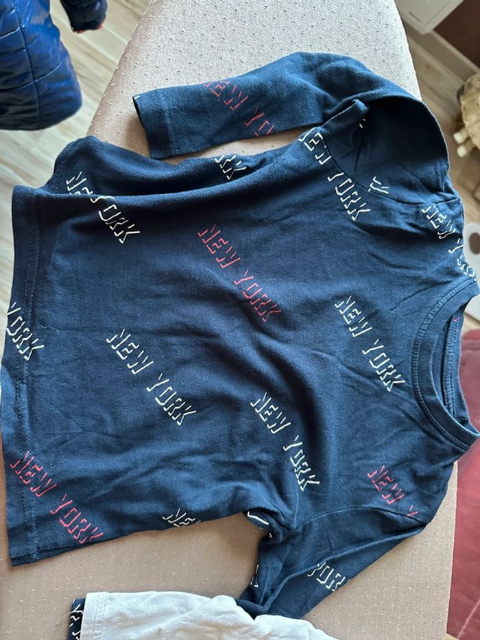 3 tee-shirts manches longues 3 ans - photo numéro 4