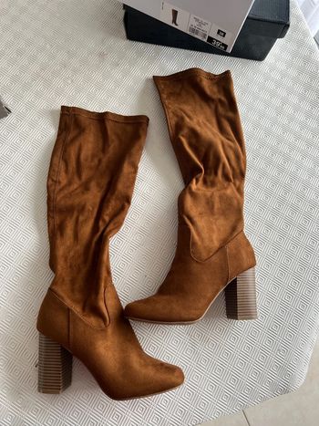 Bottes en daim neuves