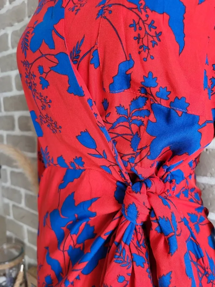Robe portefeuille rouge imprimé fleuri Goa - photo numéro 7