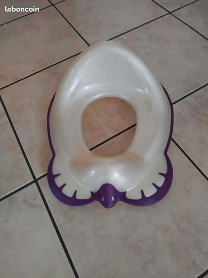 Reducteur de toilette