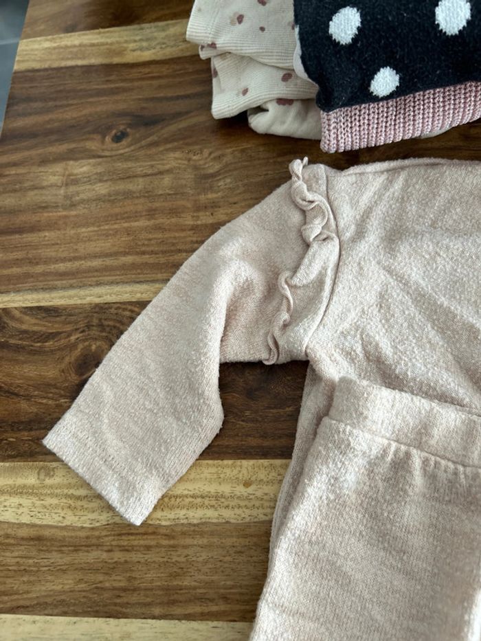 Ensemble 12 mois - photo numéro 6