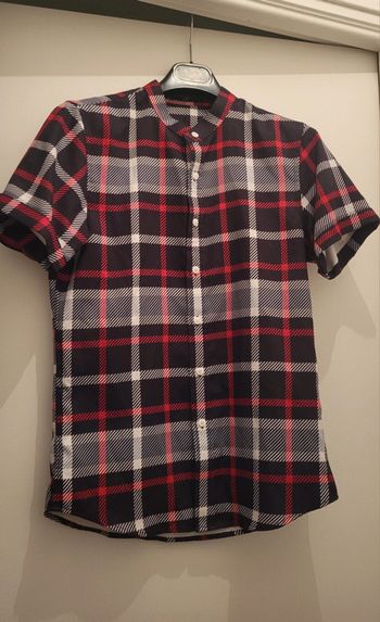 Chemise à carreaux