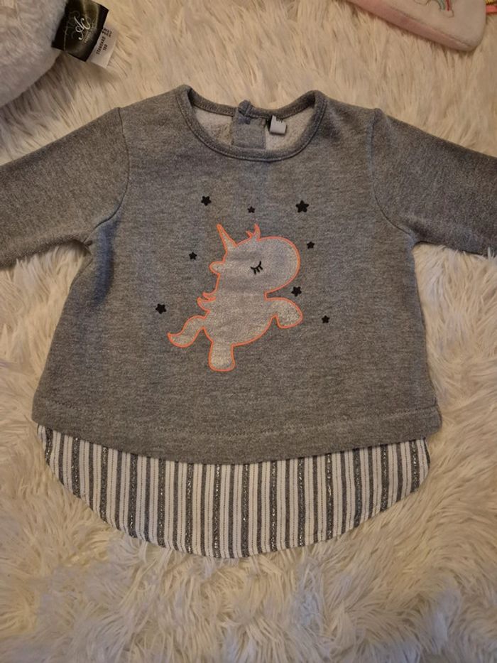 Pull licorne - photo numéro 2