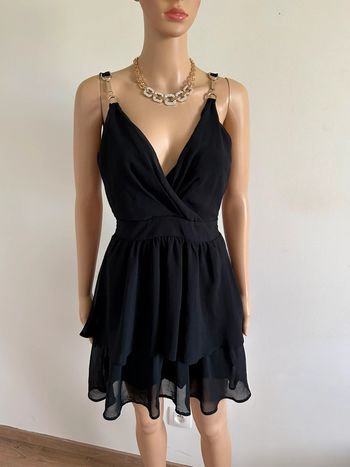 Robe courte noire avec volants Morgan taille 36 jamais portée