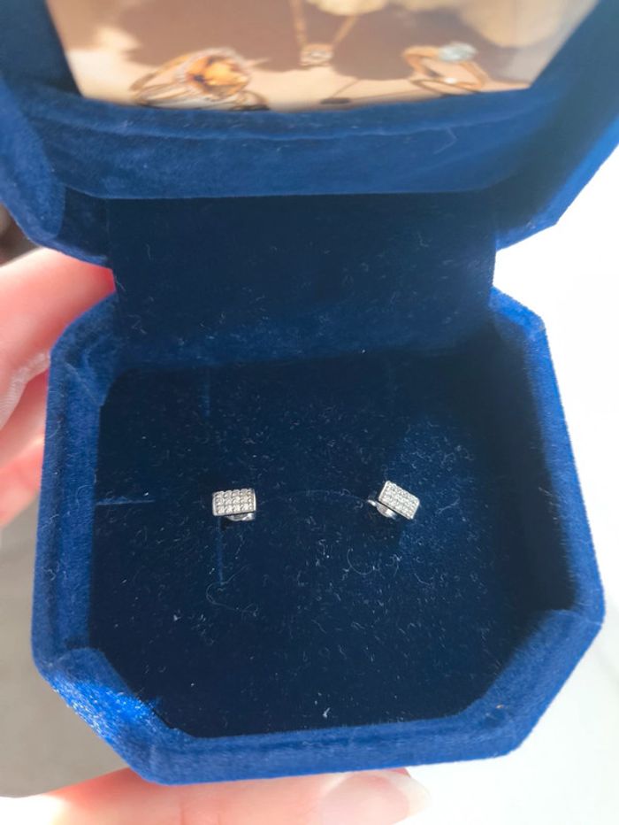 Boucle d'oreille en or blanc - photo numéro 7