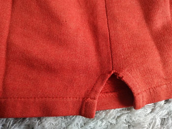 Jupe rouge 6 ans - photo numéro 3