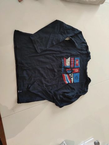 Tee shirt marine drapeau World Okaïdi 8 ans